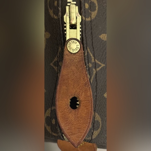 Louis Vuitton Speedy 35 Monogram Canvas Leather - Picture 11 of 16